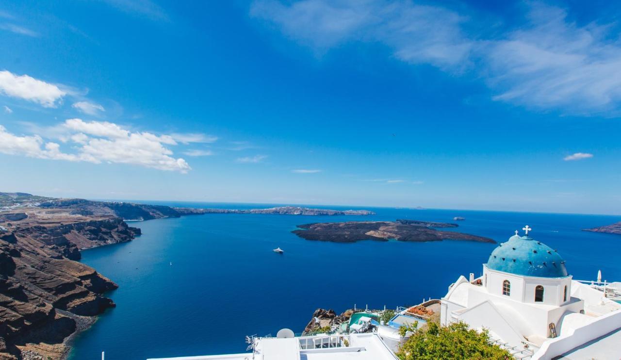 Blue Moon * Imerovigli (Santorini)